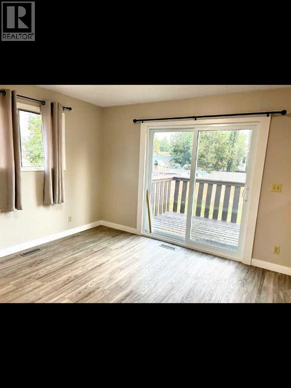 6117 53 Street, Olds, Alberta  T4H 1L2 - Photo 2 - A2310066