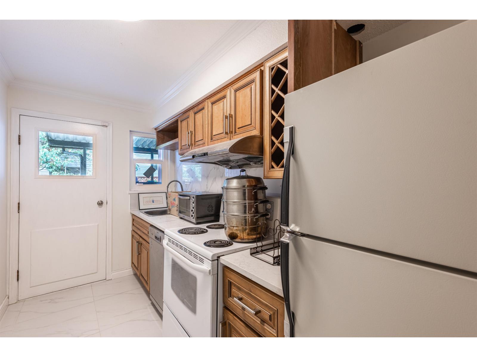16111 10 Avenue, Surrey, British Columbia  V4A 1A7 - Photo 7 - R3154223