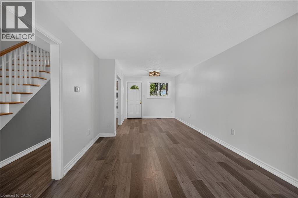 199 York Road Unit# 2, Dundas, Ontario  L9H 1M9 - Photo 8 - 40852358