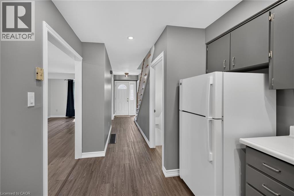 199 York Road Unit# 2, Dundas, Ontario  L9H 1M9 - Photo 18 - 40852358