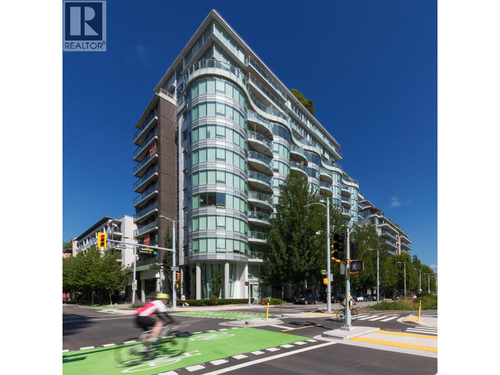 406 1661 Ontario Street, Vancouver, British Columbia V5Y 0C3 - Photo 2 - R3154307