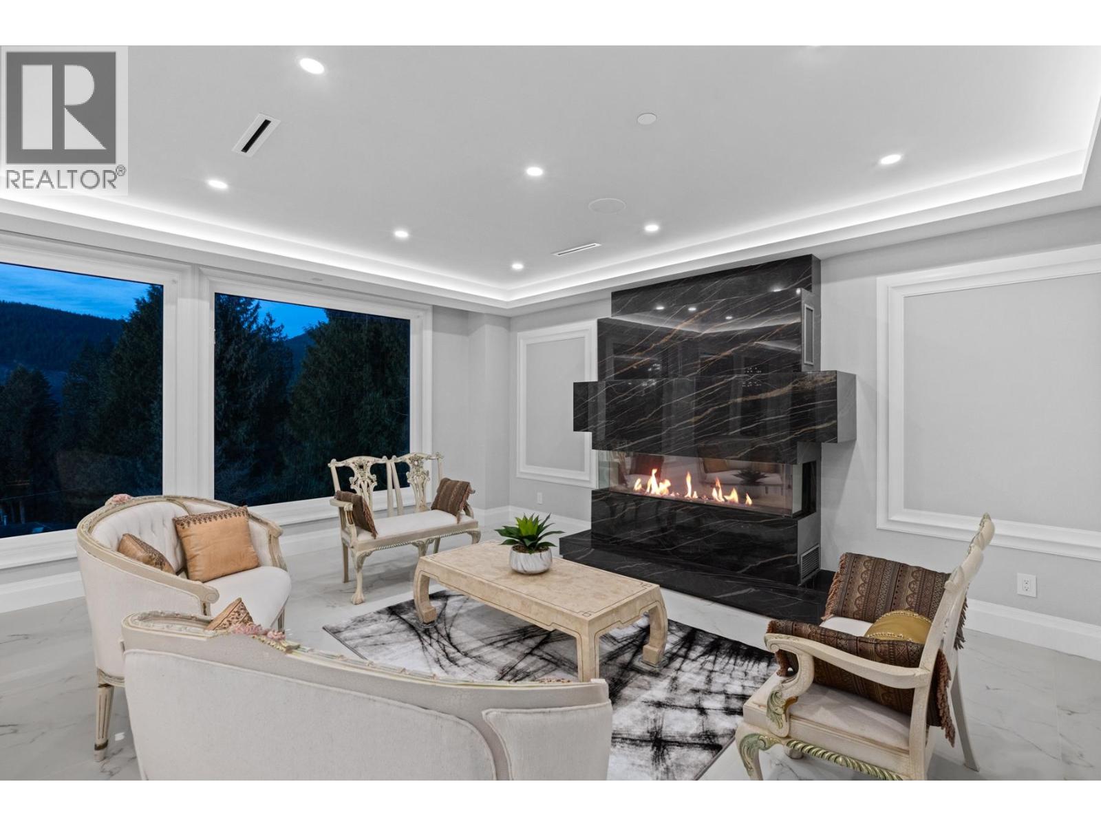 5417 Greentree Road, West Vancouver, British Columbia  V7W 1N3 - Photo 13 - R3154296