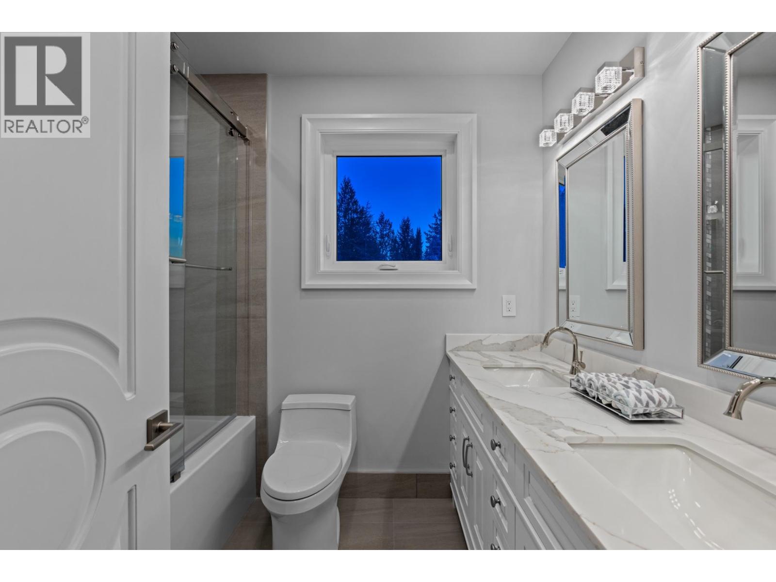 5417 Greentree Road, West Vancouver, British Columbia  V7W 1N3 - Photo 23 - R3154296