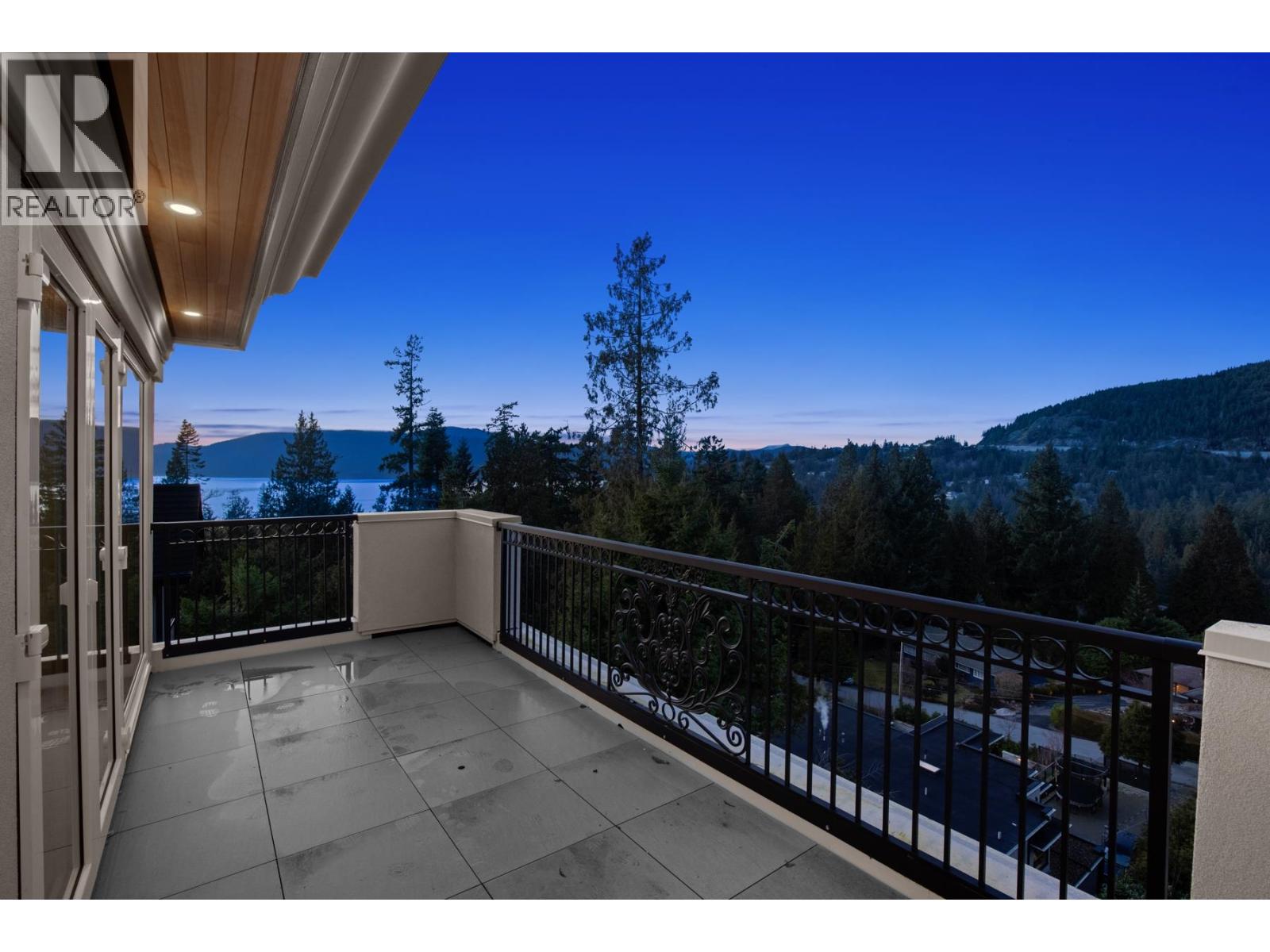 5417 Greentree Road, West Vancouver, British Columbia  V7W 1N3 - Photo 38 - R3154296