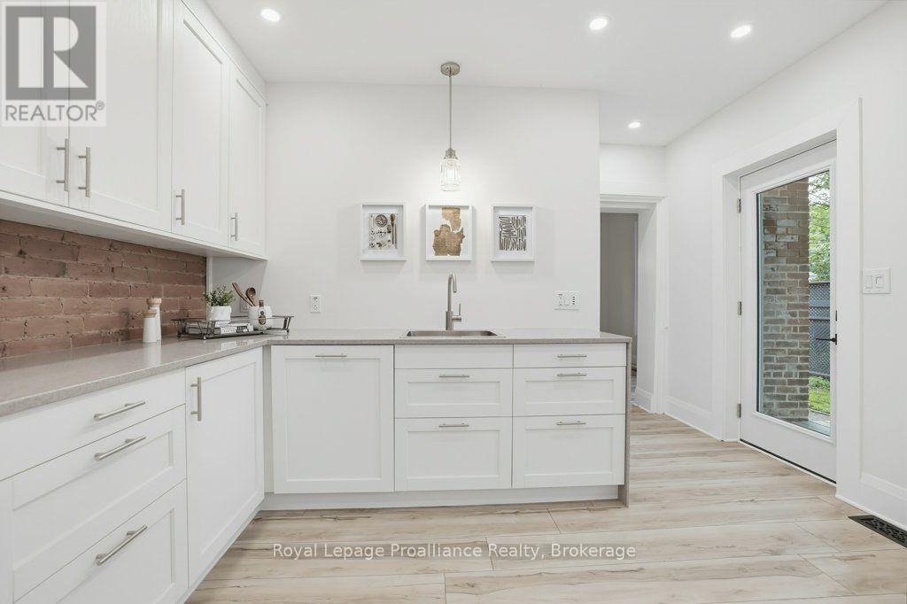 275 Charles Street, Belleville, Ontario  K8N 3M7 - Photo 15 - X13659310