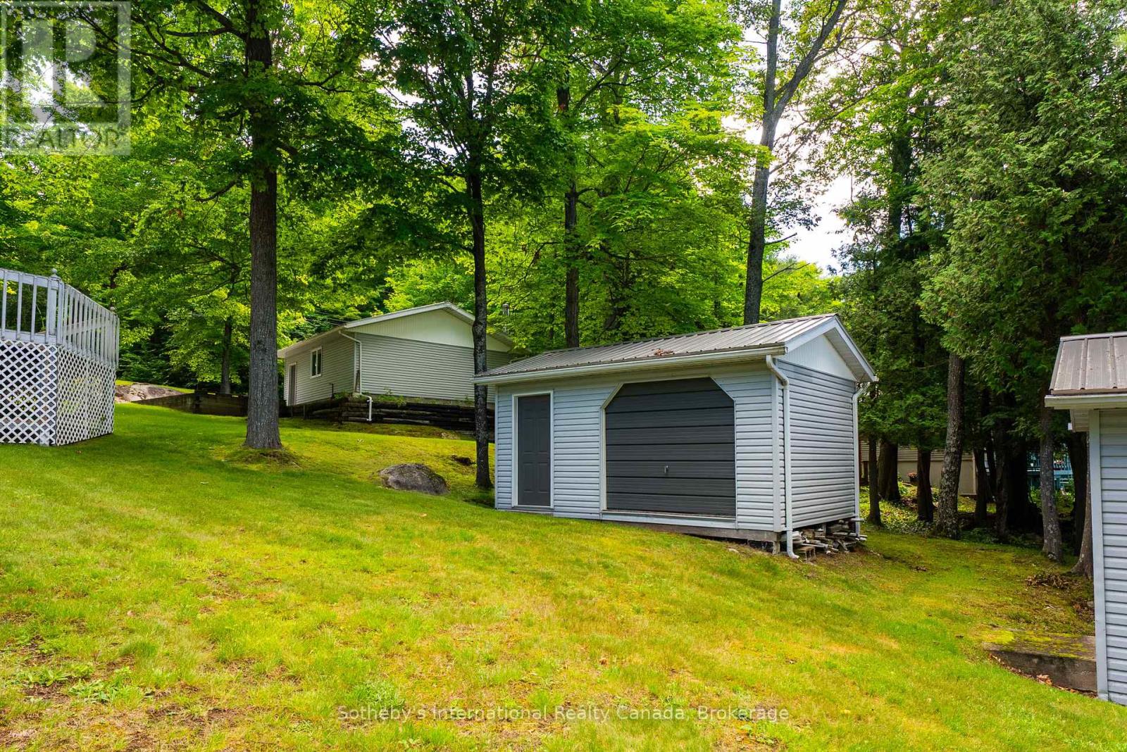 326 Chikopi Road, Magnetawan (Ahmic Harbour), Ontario  P0A 1P0 - Photo 36 - X13659404