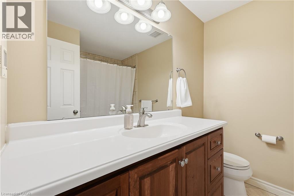 46 Devils Creek Drive, Cambridge, Ontario  N1S 4Y3 - Photo 37 - 40854395