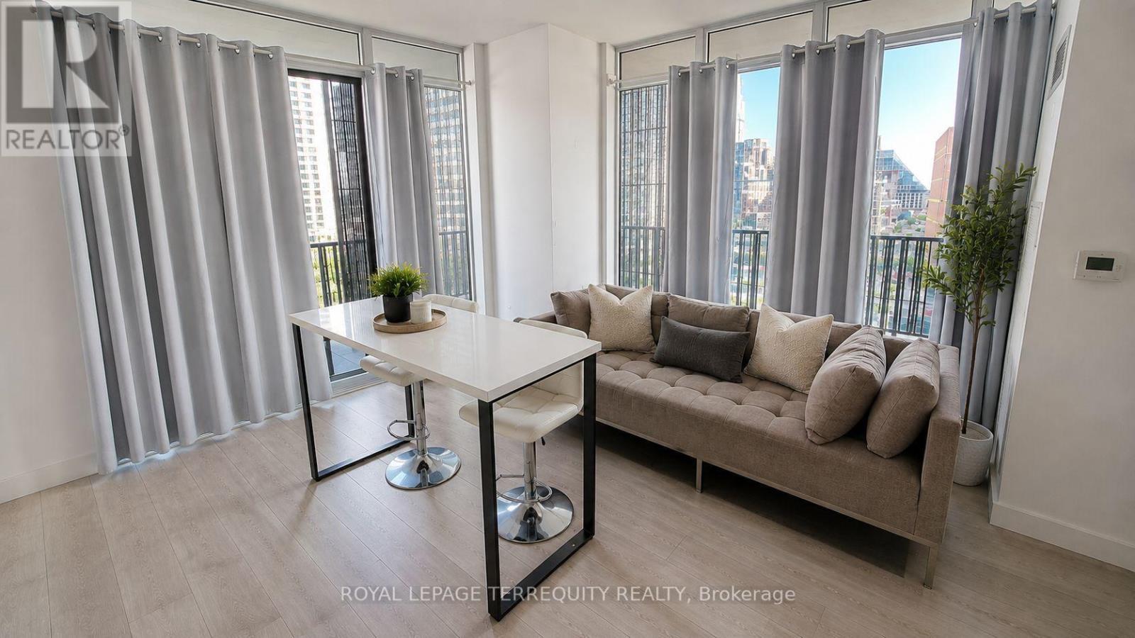 505 - 8 Eglinton Avenue E, Toronto, Ontario  M4P 0C1 - Photo 5 - C13659394