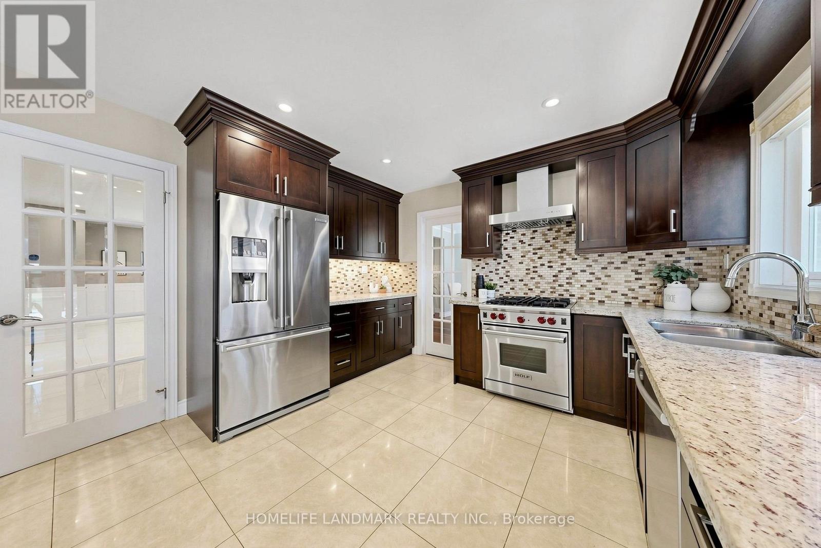 56 Kentland Crescent, Toronto, Ontario M2M 2X6 - Photo 10 - C13659446