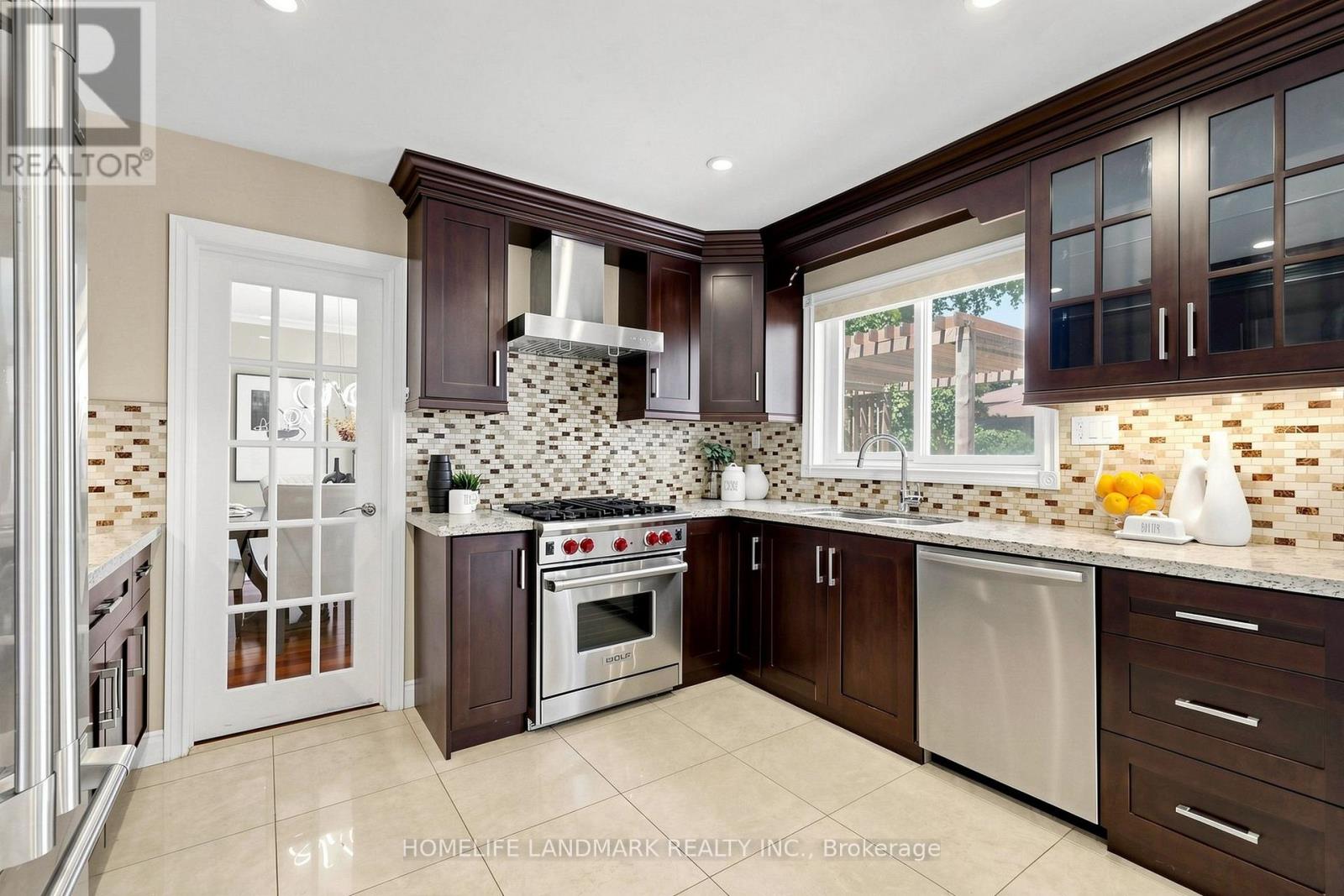 56 Kentland Crescent, Toronto, Ontario M2M 2X6 - Photo 11 - C13659446