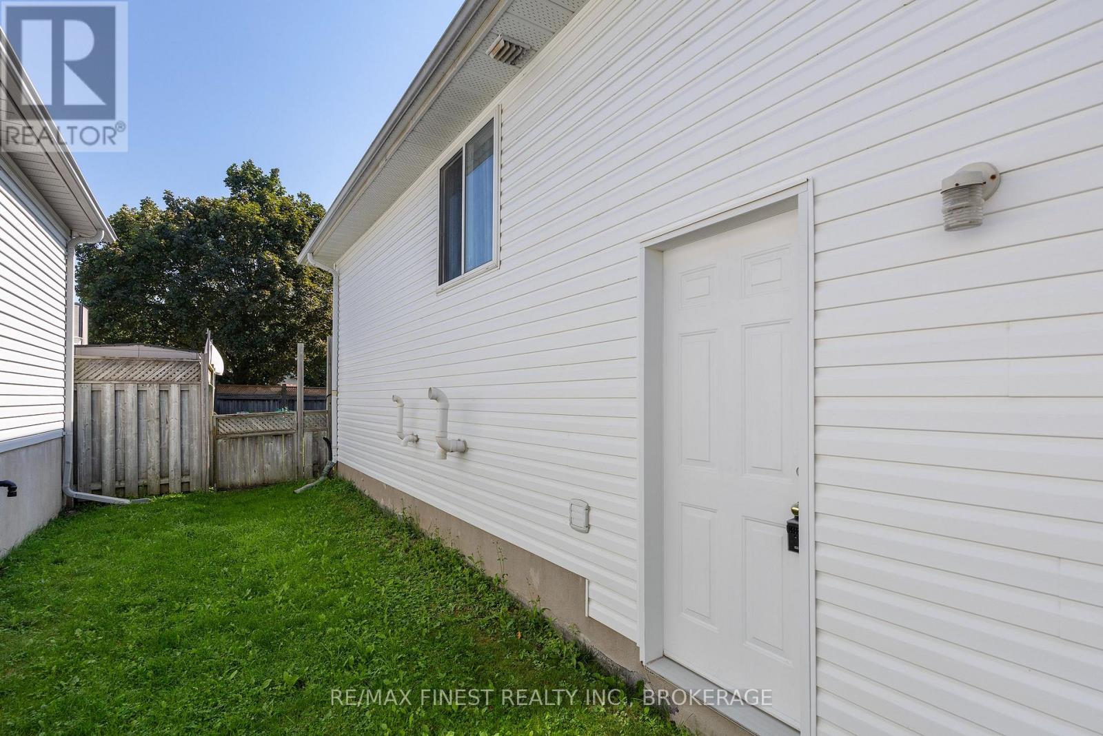 416 Sheila Court, Kingston, Ontario K7K 7C7 - Photo 5 - X13659416