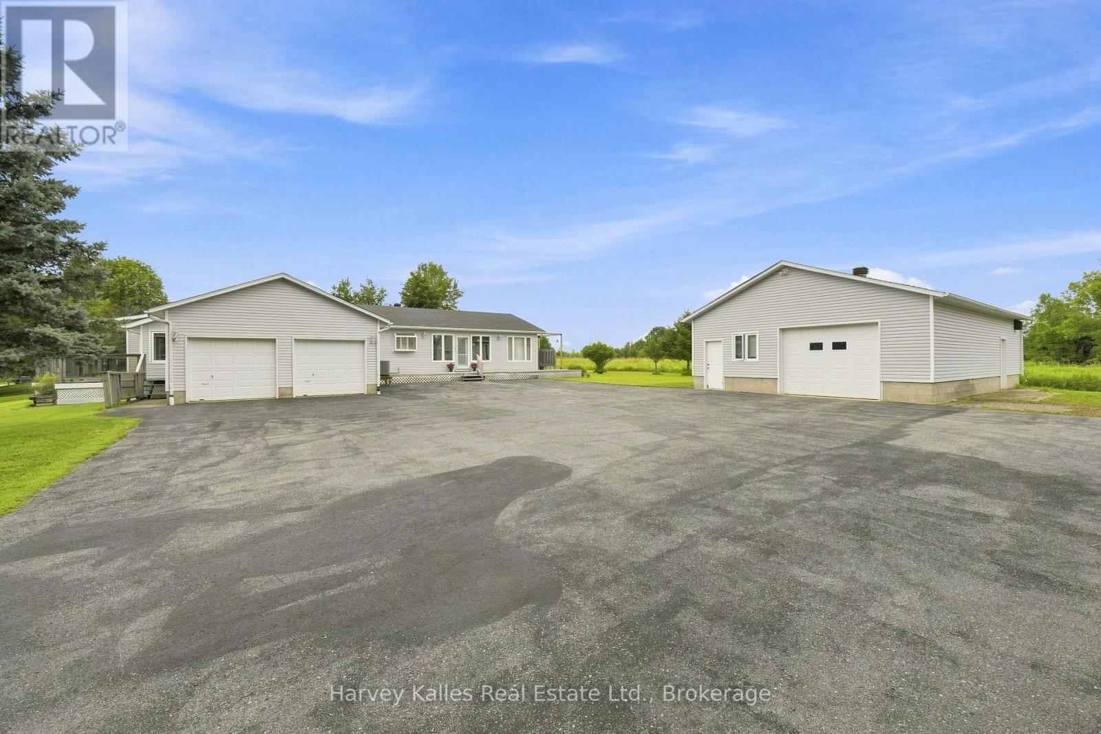 56 Golf Course Rd Road, Rideau Lakes, Ontario  K0G 1X0 - Photo 36 - X13659400