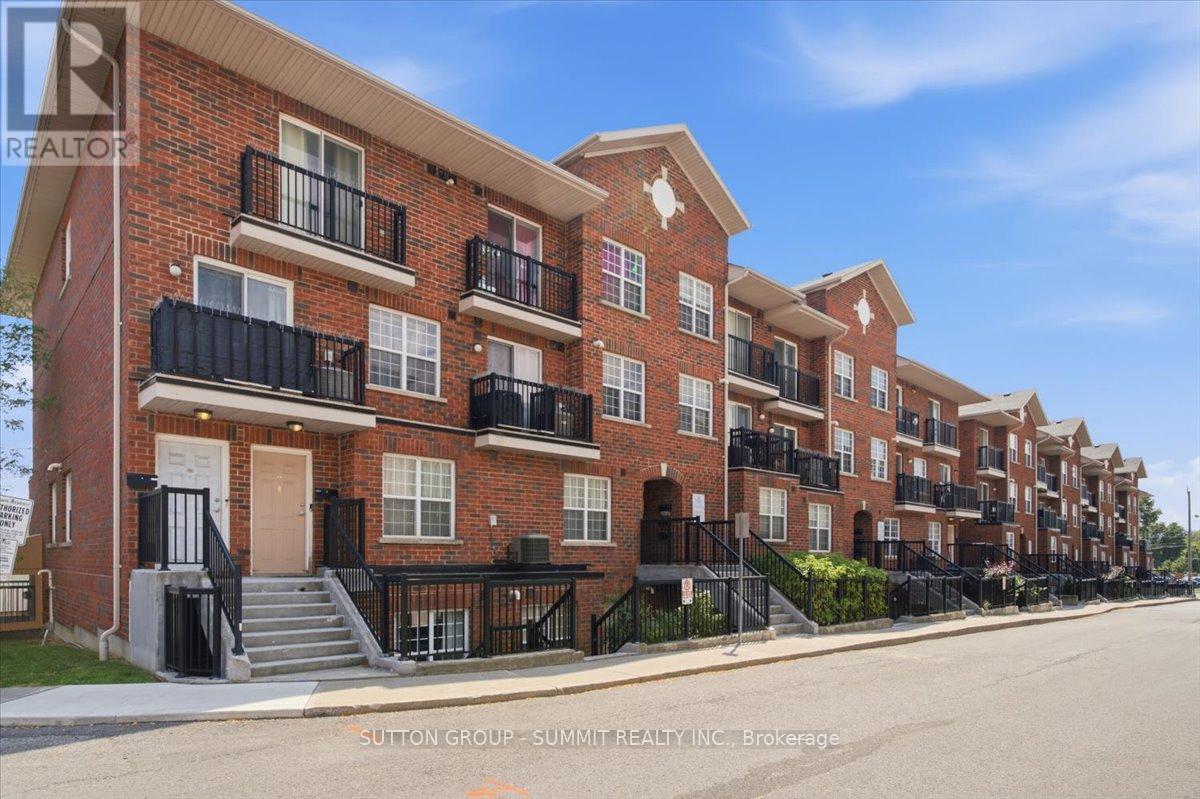 201 - 25 Strangford Lane, Toronto, Ontario M1L 0E5 - Photo 1 - E13659398