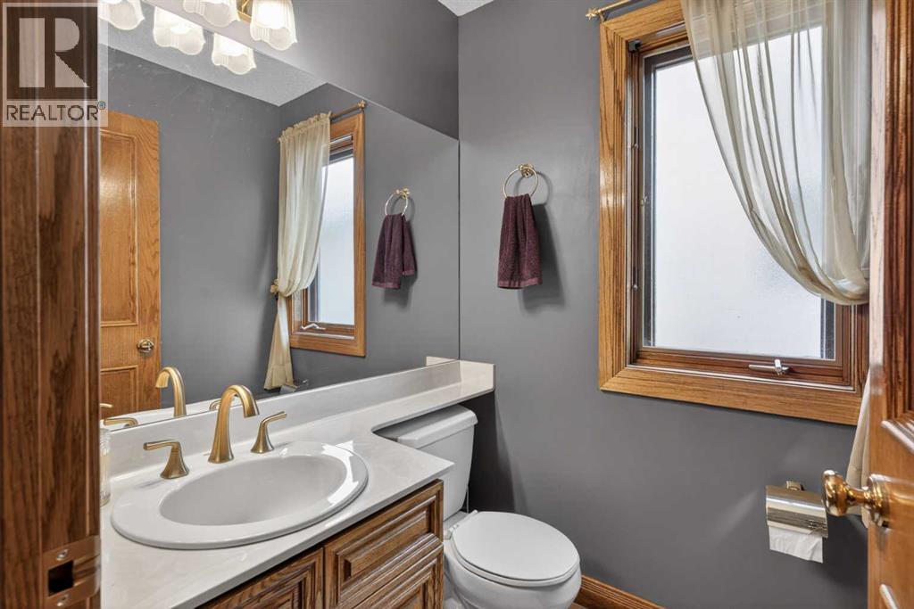 935 Shawnee Drive SW, Calgary, Alberta  T2Y 2G9 - Photo 22 - A2314560