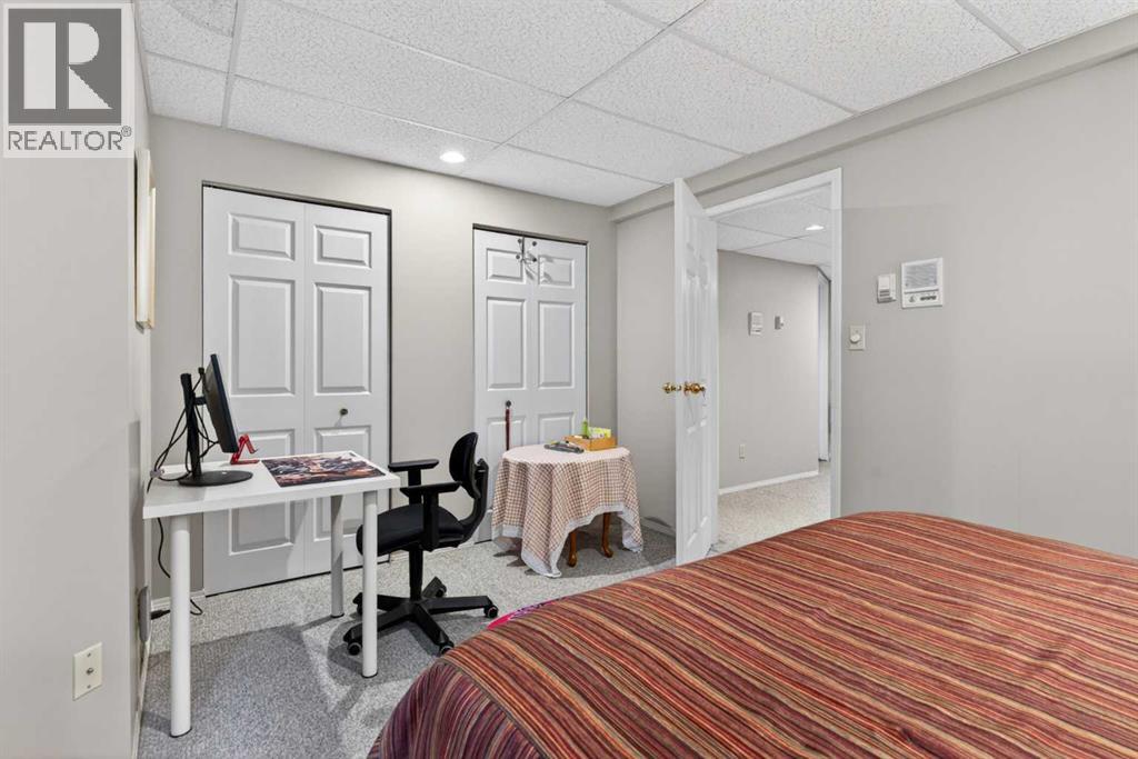 935 Shawnee Drive SW, Calgary, Alberta  T2Y 2G9 - Photo 40 - A2314560