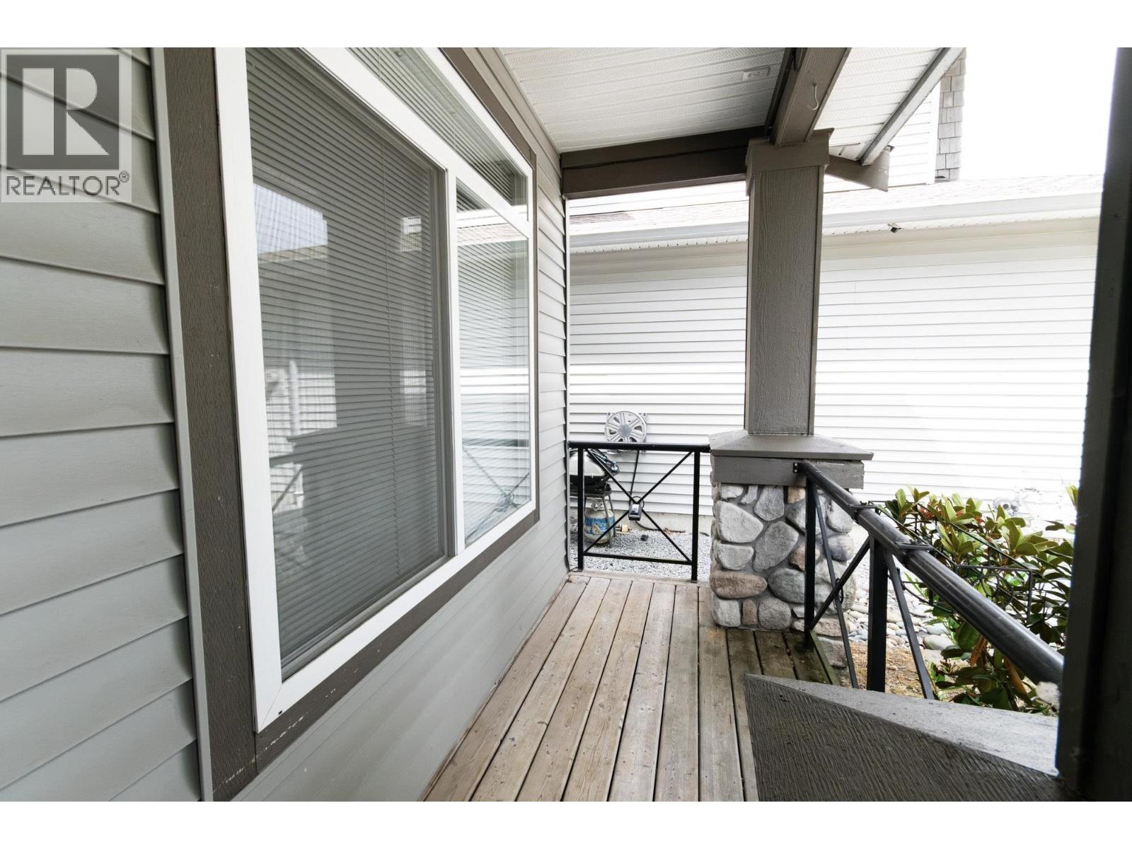 1154 Amazon Street, Port Coquitlam, British Columbia  V3B 8G6 - Photo 3 - R3154130