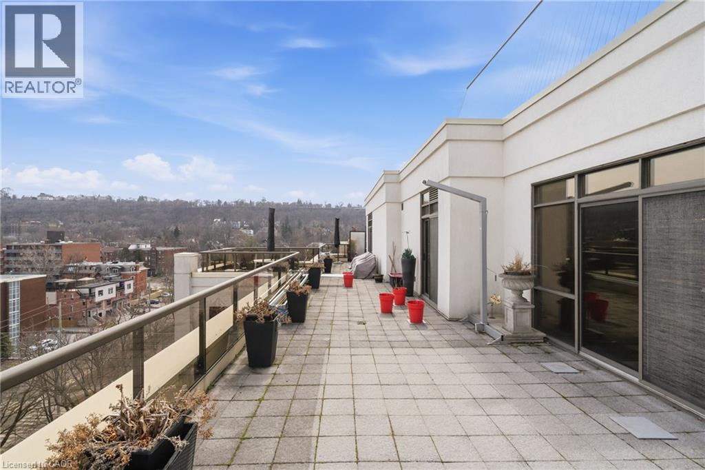 90 Charlton Avenue W Unit# Ph1, Hamilton, Ontario  L8P 0B4 - Photo 38 - 40816609
