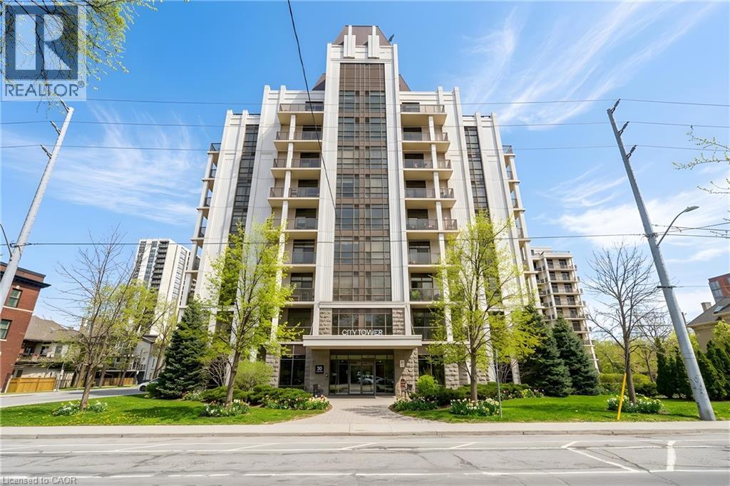 90 CHARLTON Avenue W Unit# PH1, Hamilton, Ontario
