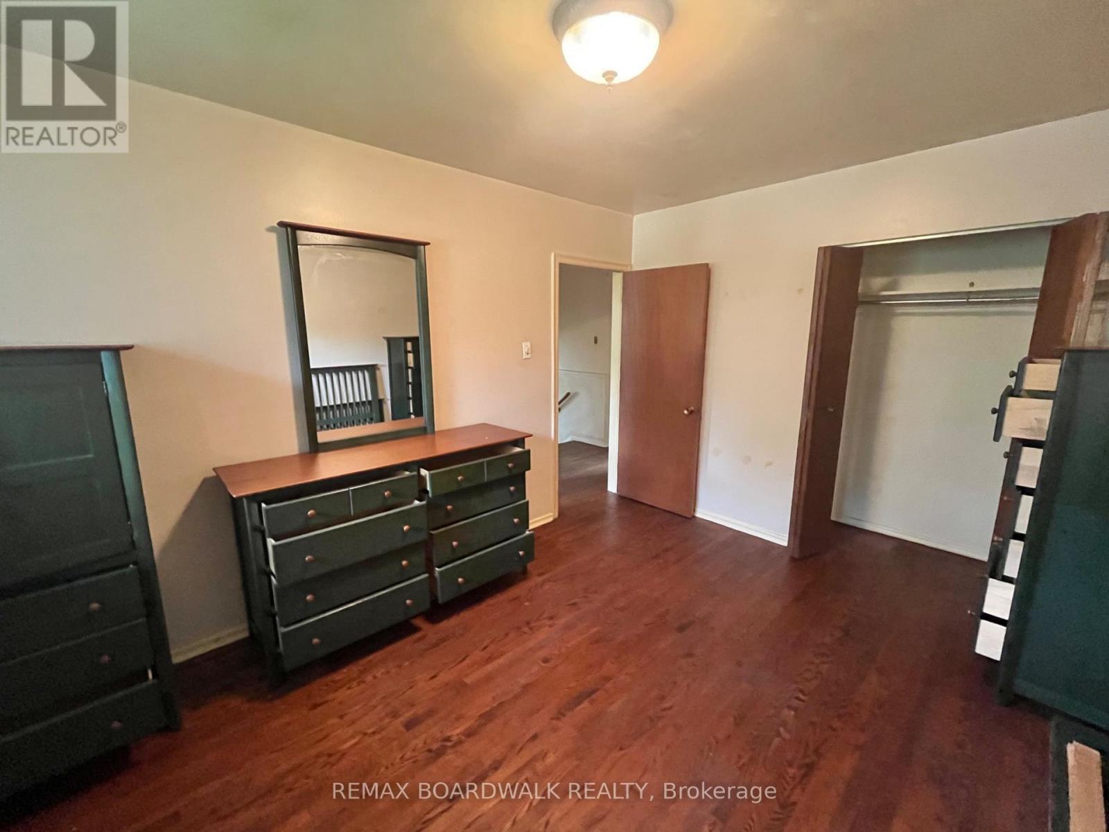 1363 Duford Drive, Ottawa, Ontario  K1E 1E3 - Photo 11 - X13659466