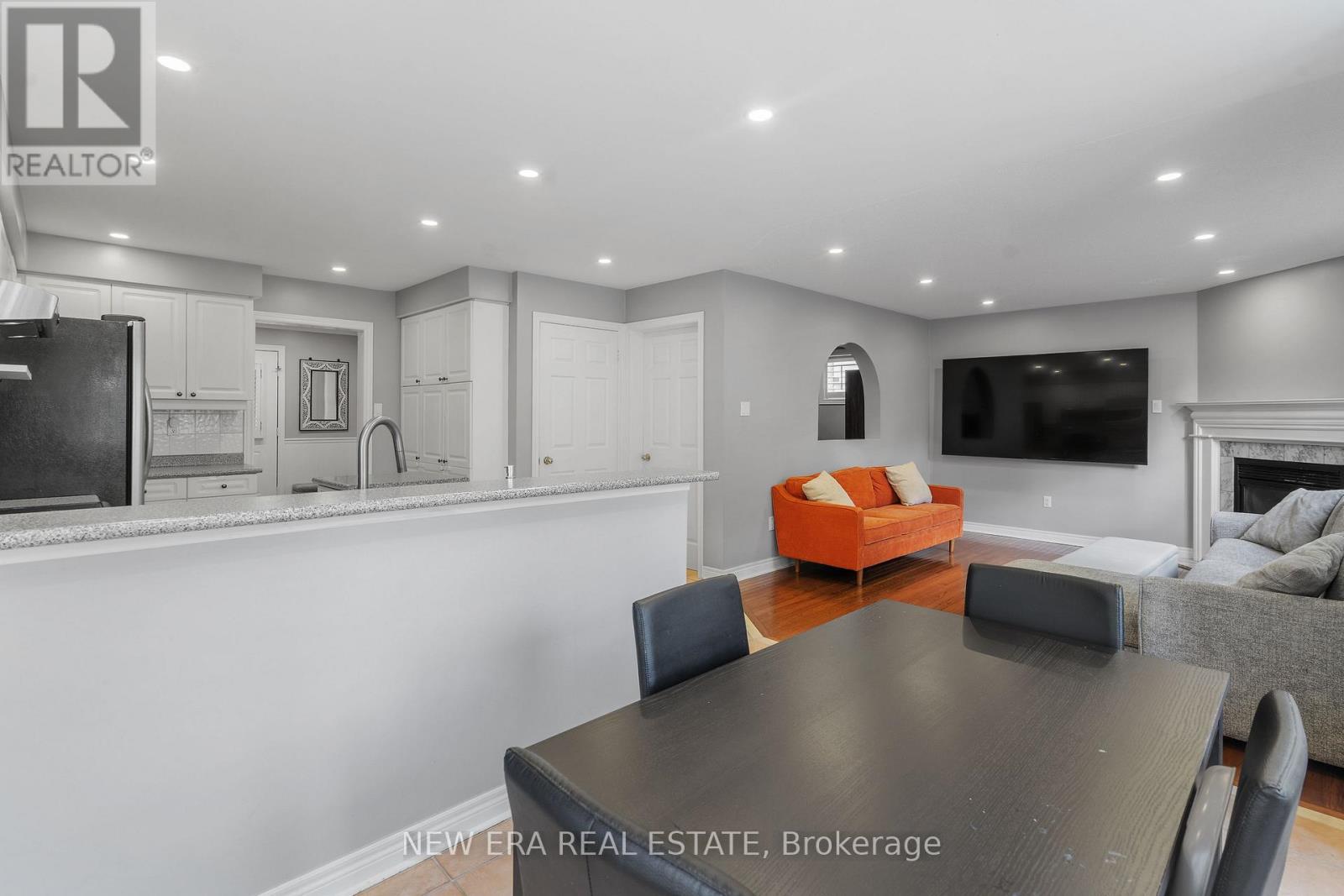 2855 Duncairn Drive, Mississauga (Central Erin Mills), Ontario  L5M 5V2 - Photo 8 - W13659392