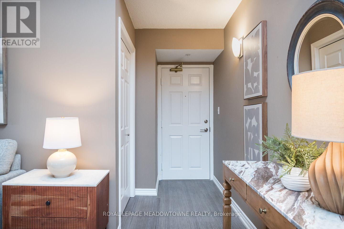 401 - 1483 Maple Avenue, Milton, Ontario L9T 0B6 - Photo 2 - W13659444