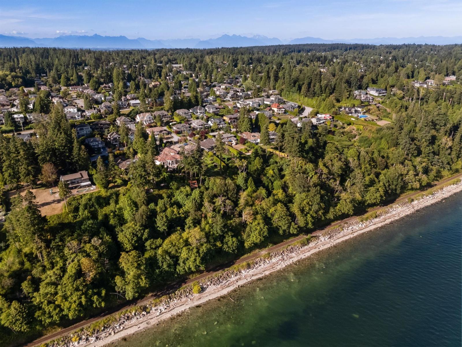 13464 13a Avenue, Surrey, British Columbia  V4A 1C4 - Photo 6 - R3152689