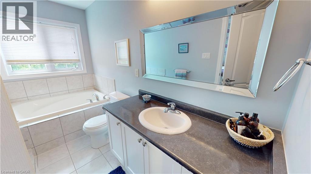 16 Ridgegate Crescent, Georgetown, Ontario  L7G 0L1 - Photo 17 - 40836982
