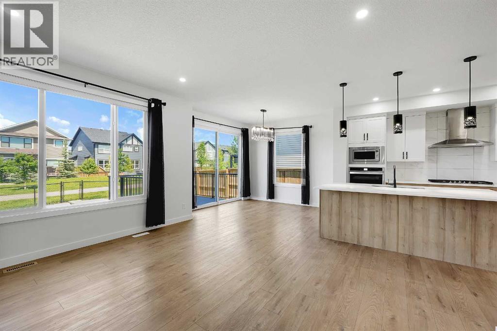 16 Legacy Glen Green SE, Calgary, Alberta  T2X 4G6 - Photo 6 - A2329206