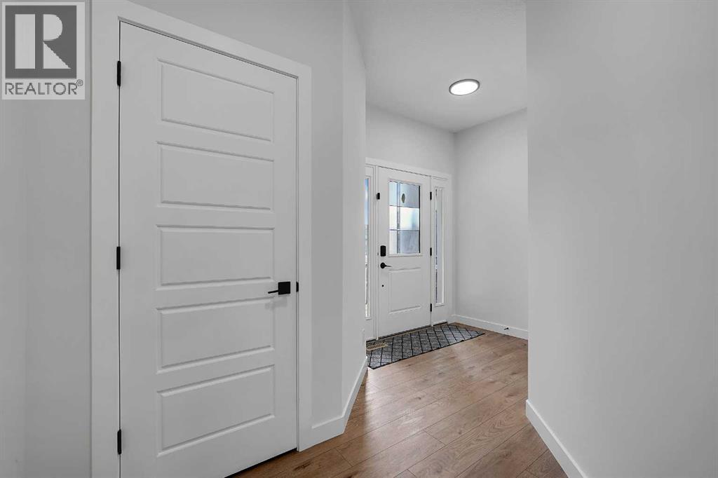 16 Legacy Glen Green SE, Calgary, Alberta  T2X 4G6 - Photo 12 - A2329206