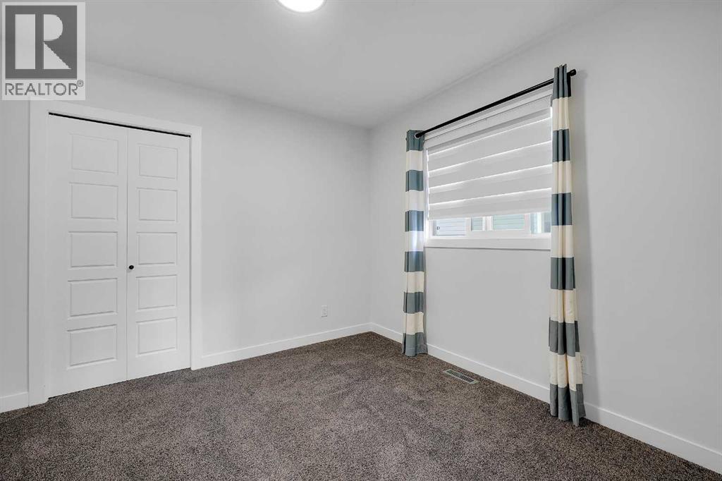 16 Legacy Glen Green SE, Calgary, Alberta  T2X 4G6 - Photo 24 - A2329206