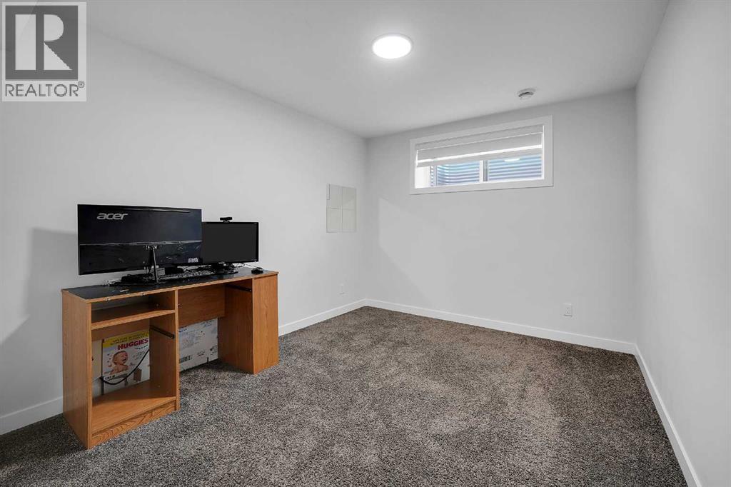 16 Legacy Glen Green SE, Calgary, Alberta  T2X 4G6 - Photo 45 - A2329206