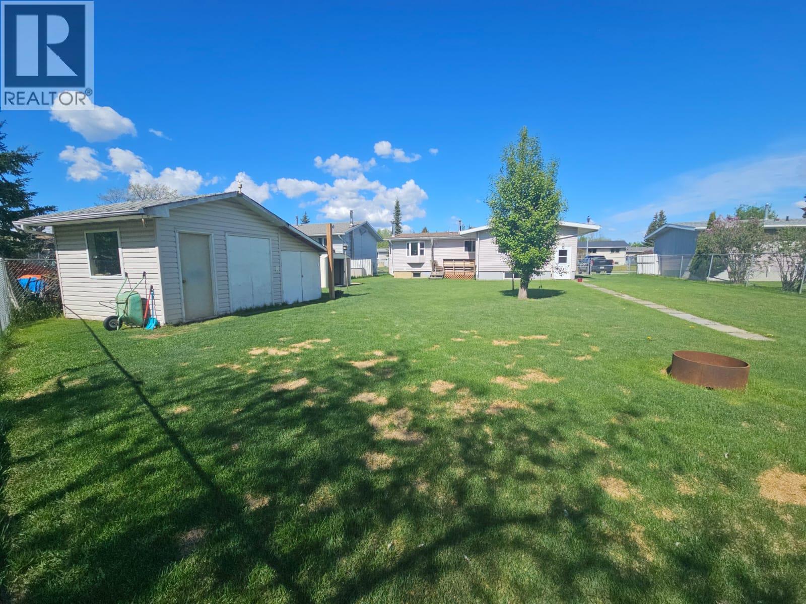 4917 45 Street NE, Chetwynd, British Columbia  V0C 1J0 - Photo 37 - 10379090