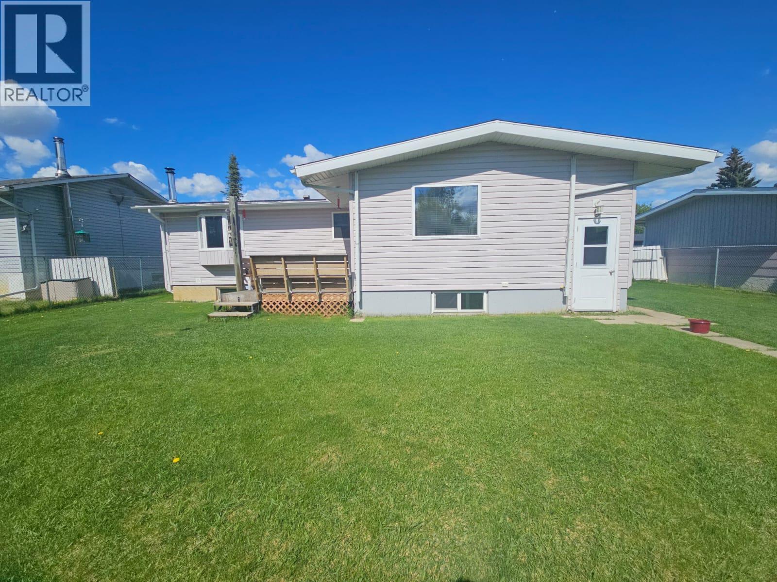 4917 45 Street NE, Chetwynd, British Columbia  V0C 1J0 - Photo 45 - 10379090