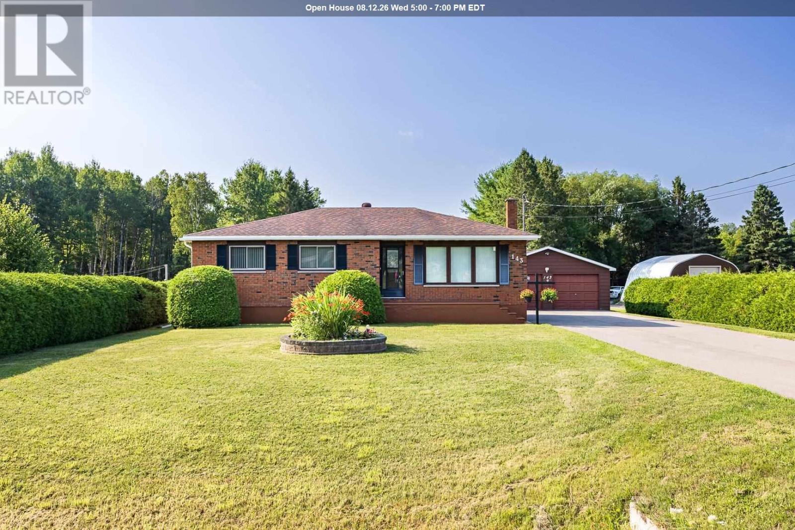 143 Fourth Line E, Sault Ste. Marie, Ontario P6A 0C7 - Photo 1 - SM262110