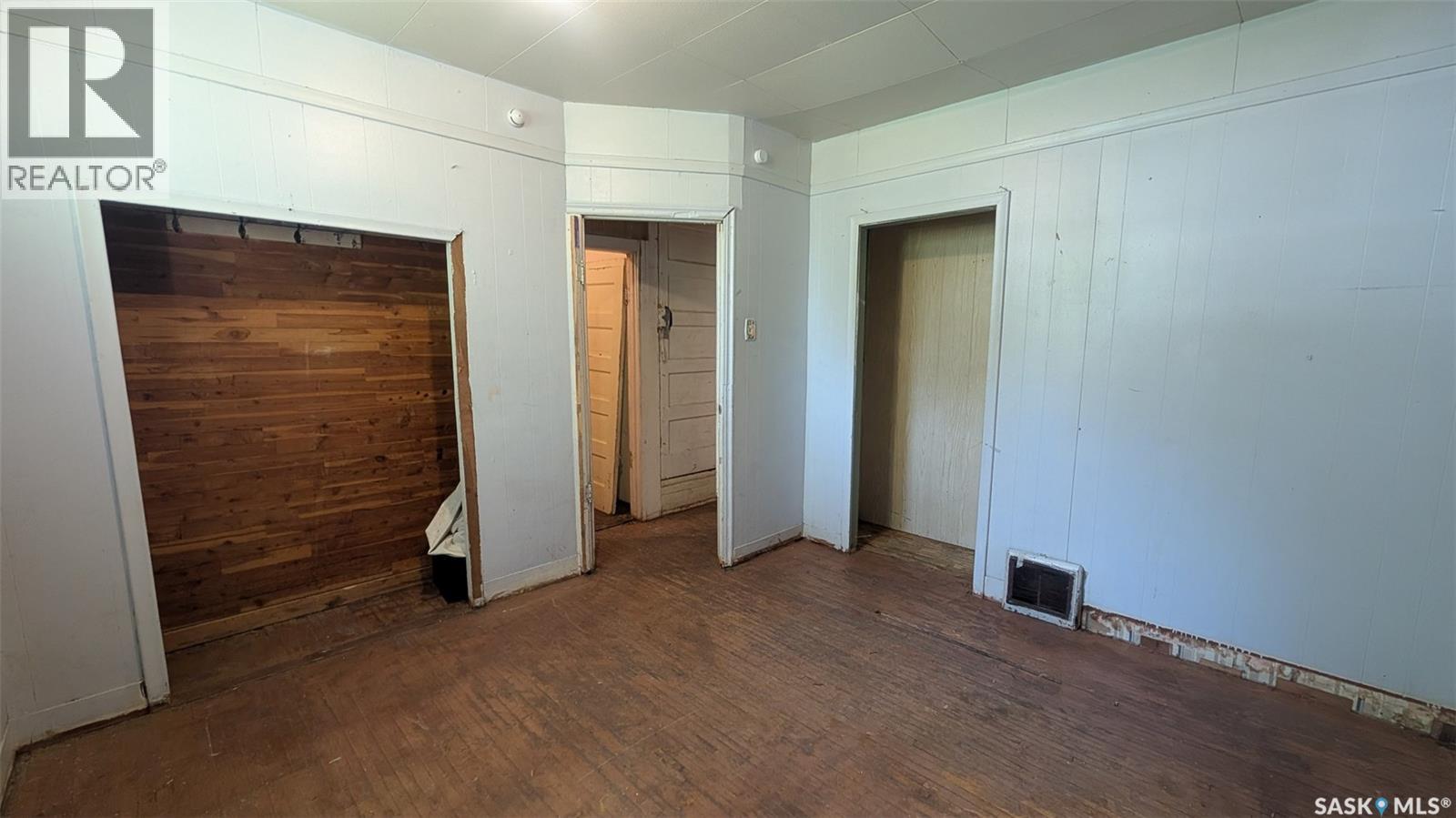 967 Rae Street, Regina, Saskatchewan  S4T 2B5 - Photo 11 - SK045094