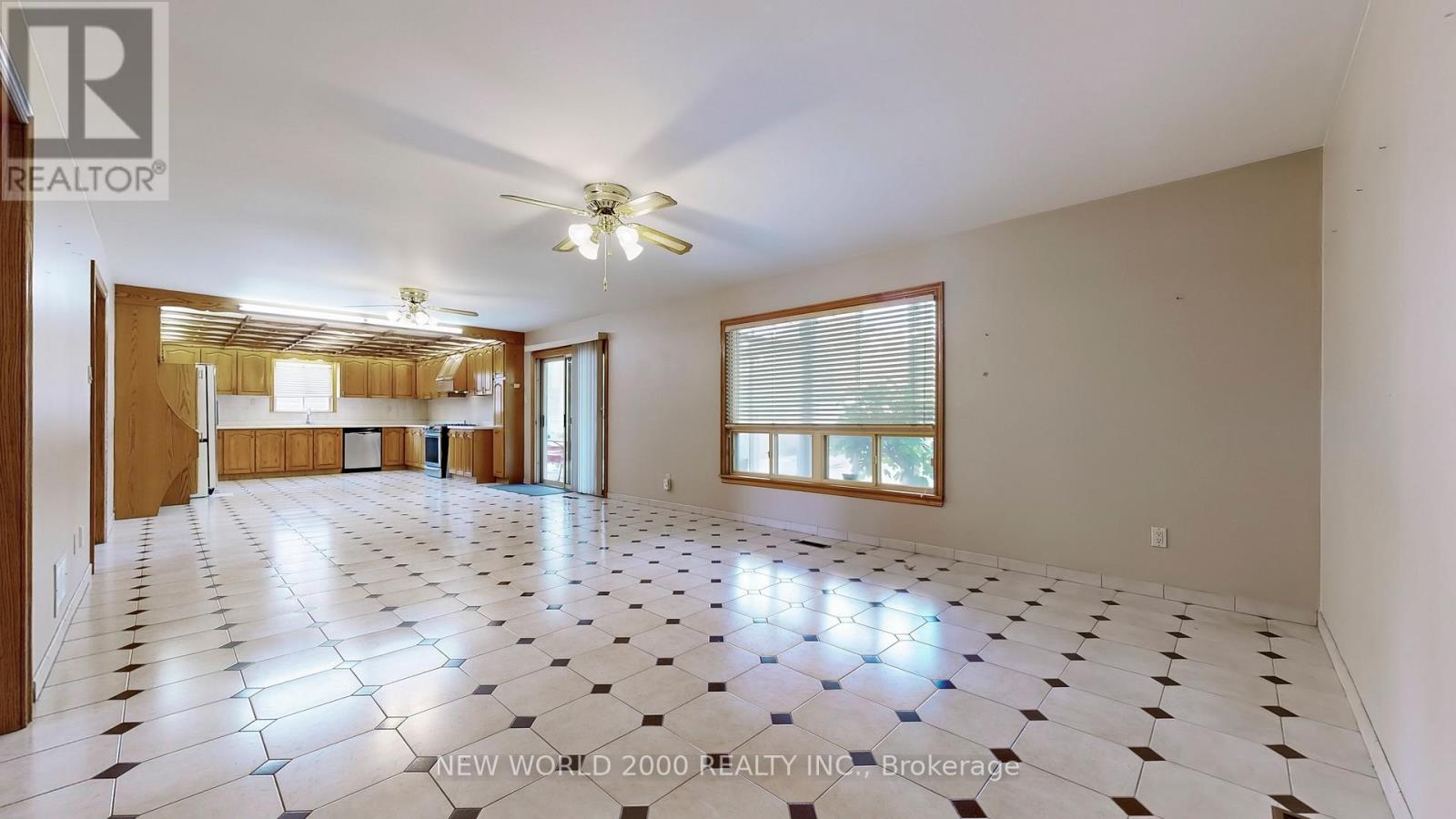 62 Langstaff Road W, Richmond Hill, Ontario  L4C 6N3 - Photo 17 - N12997558