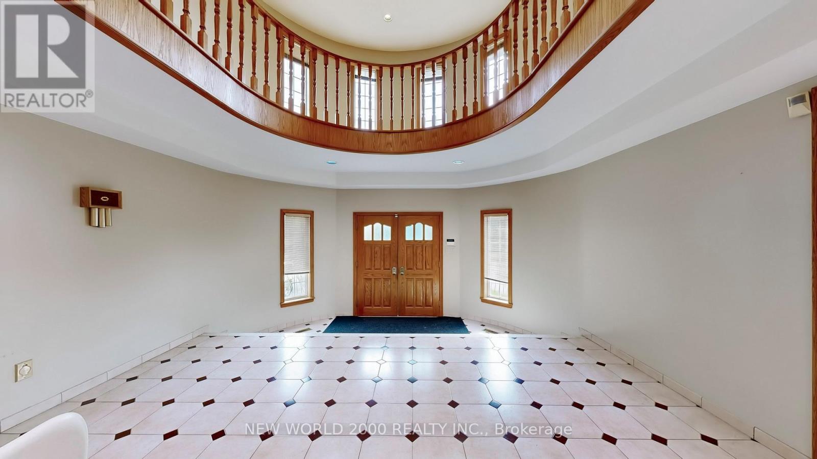 62 Langstaff Road W, Richmond Hill, Ontario  L4C 6N3 - Photo 5 - N12997558