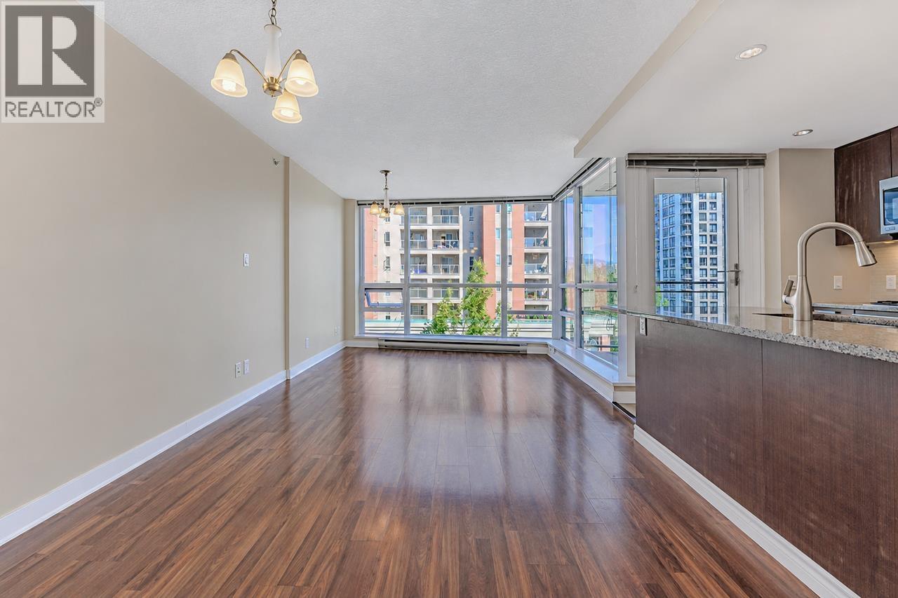 803 2978 Glen Drive, Coquitlam, British Columbia  V3B 0C3 - Photo 5 - R3154120