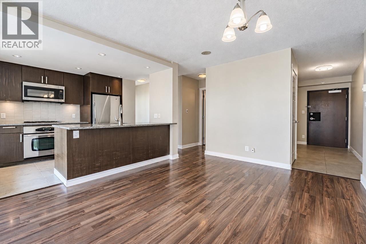 803 2978 Glen Drive, Coquitlam, British Columbia  V3B 0C3 - Photo 12 - R3154120