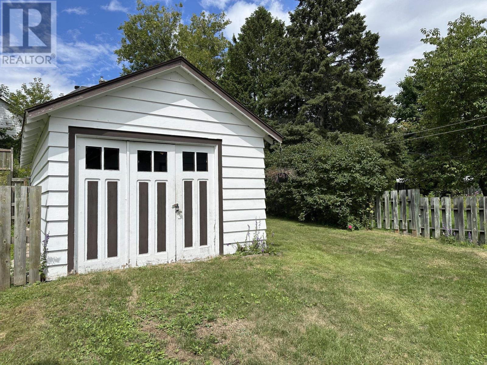 106 College St, Thunder Bay, Ontario  P7A 5J5 - Photo 20 - TB2602314