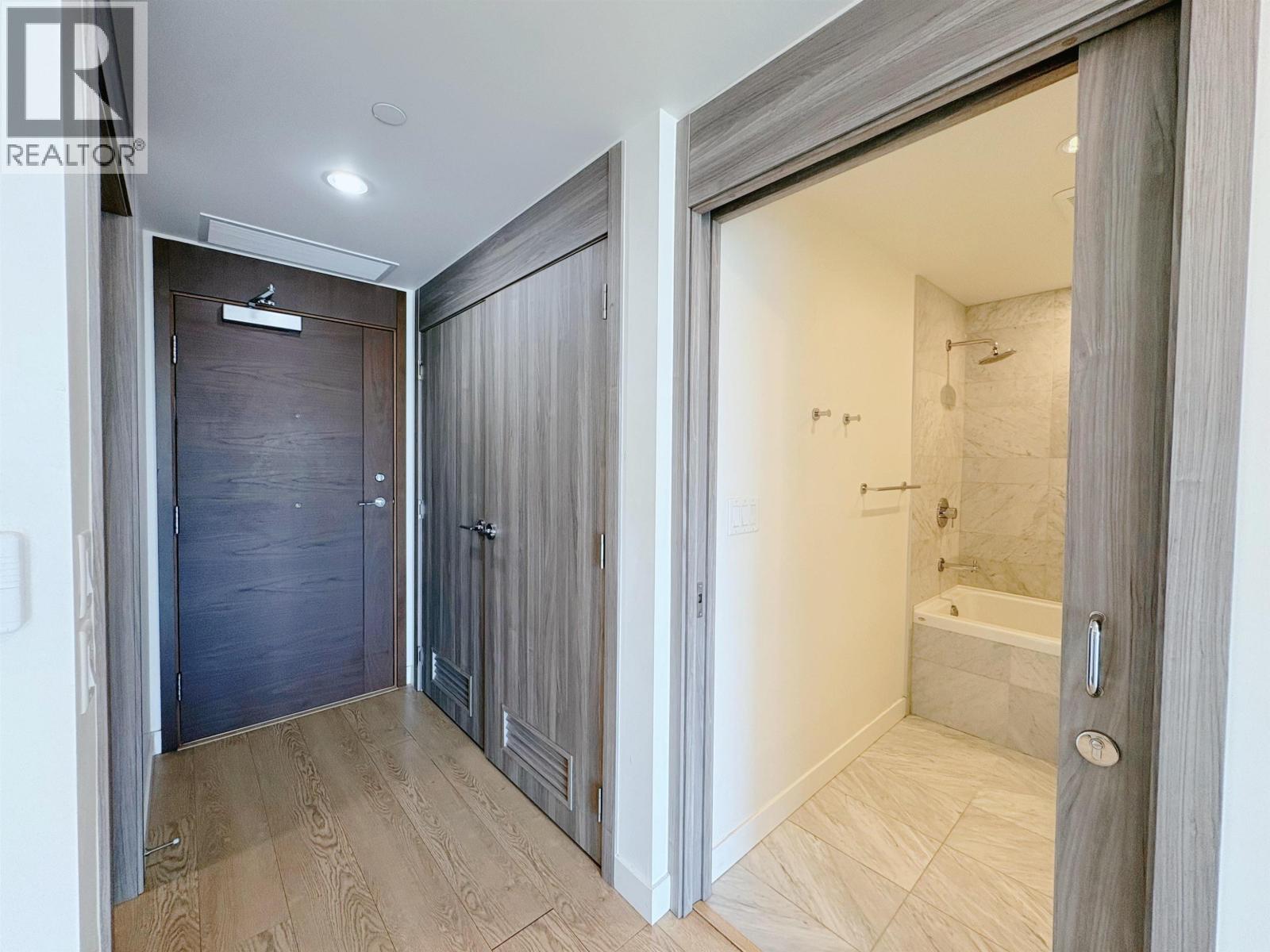 886 87 Nelson Street, Vancouver, British Columbia V6Z 0E8 - Photo 5 - R3154302