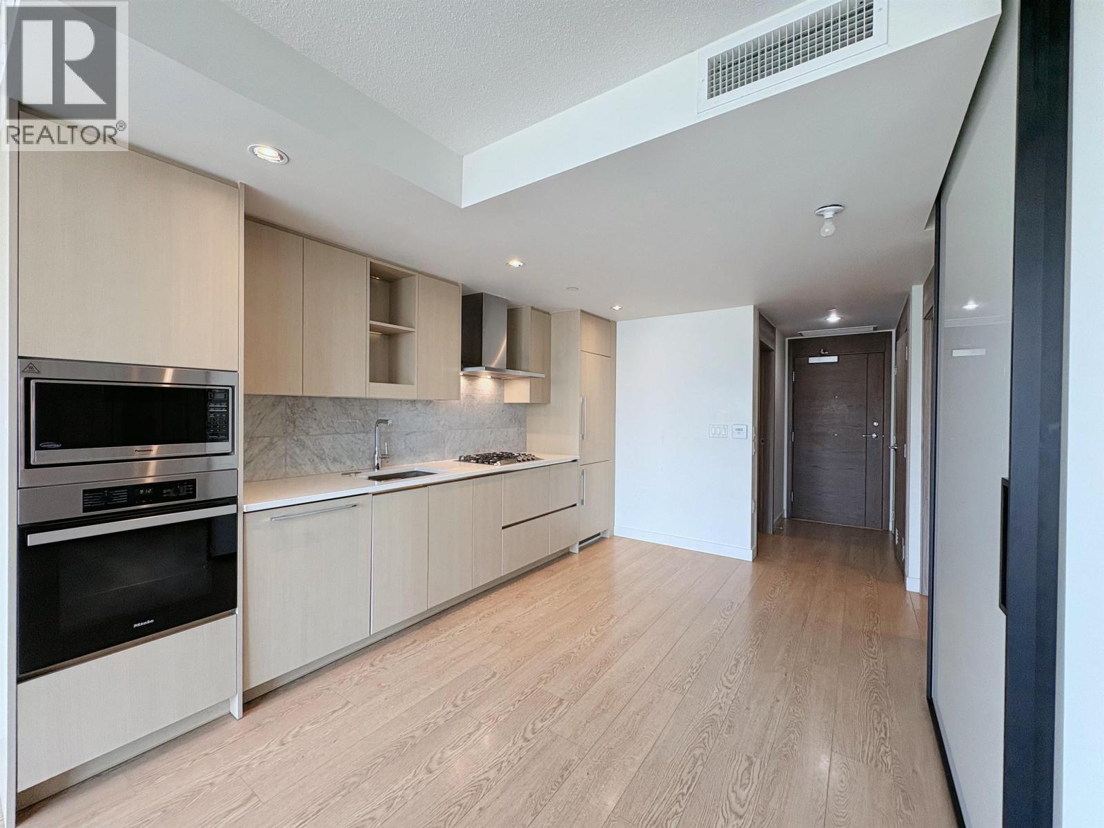 886 87 Nelson Street, Vancouver, British Columbia V6Z 0E8 - Photo 2 - R3154302
