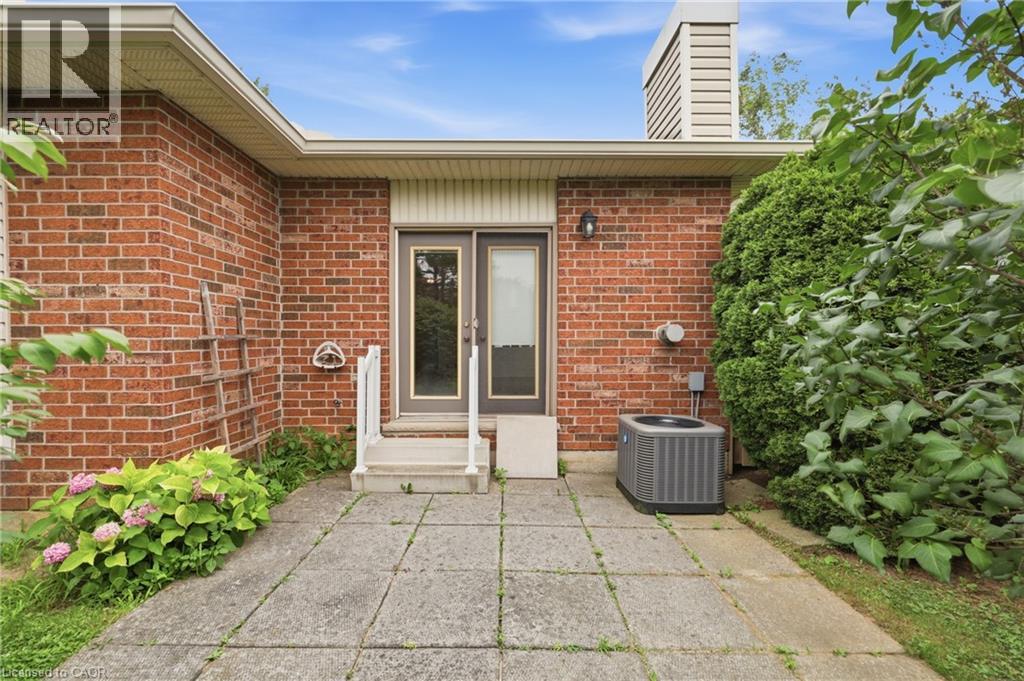 98 Sunibel Drive E, Glanbrook, Ontario  L0R 1W0 - Photo 44 - 40849249