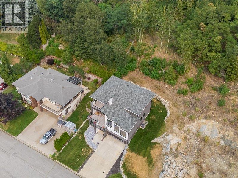 2391 Mcbride Street, Trail, British Columbia  V1R 3A6 - Photo 4 - 10397077