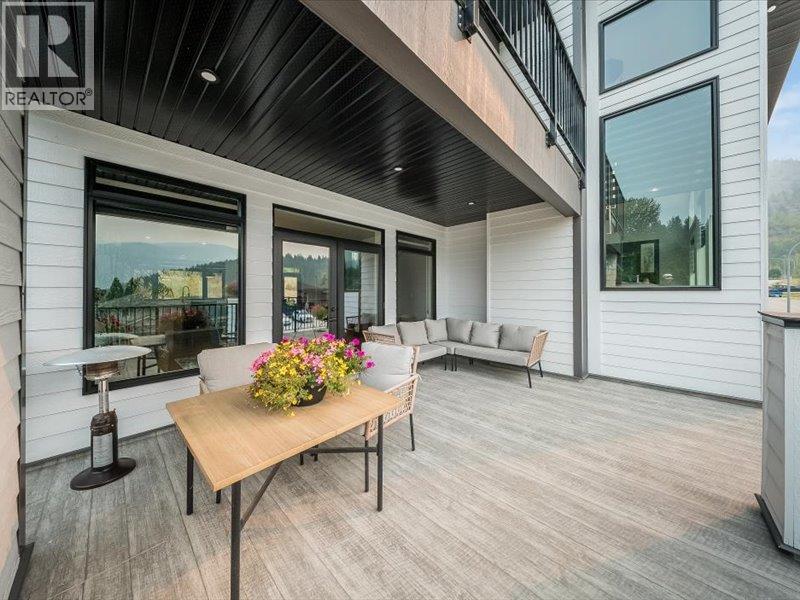2391 Mcbride Street, Trail, British Columbia  V1R 3A6 - Photo 24 - 10397077