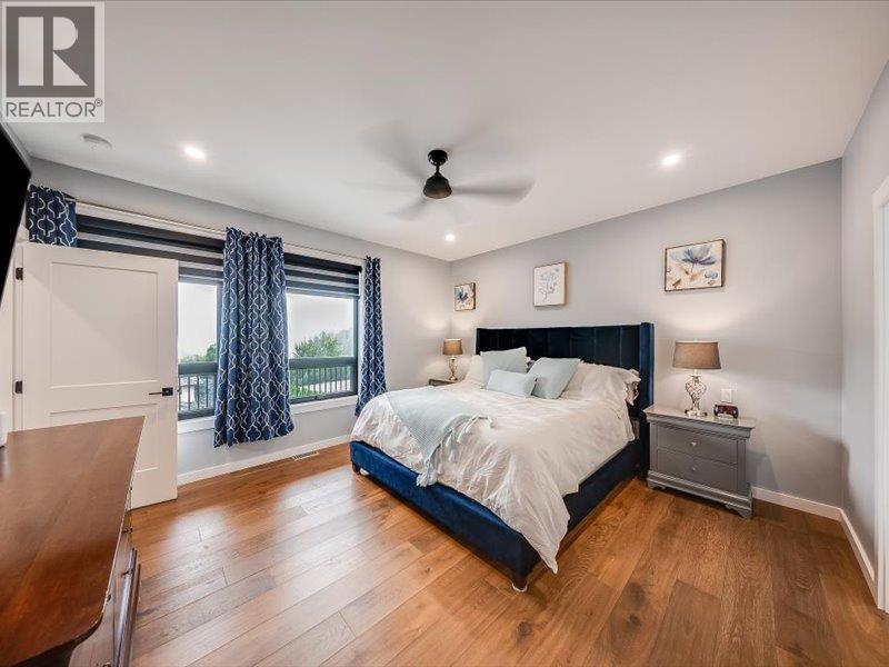 2391 Mcbride Street, Trail, British Columbia  V1R 3A6 - Photo 34 - 10397077
