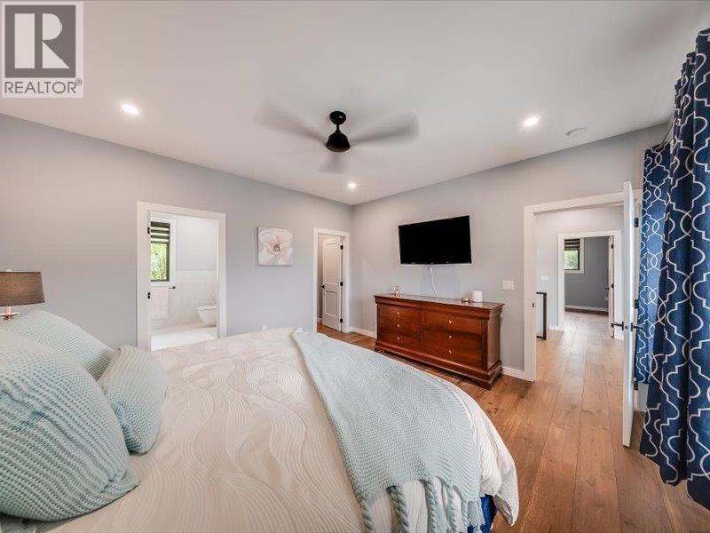 2391 Mcbride Street, Trail, British Columbia  V1R 3A6 - Photo 31 - 10397077