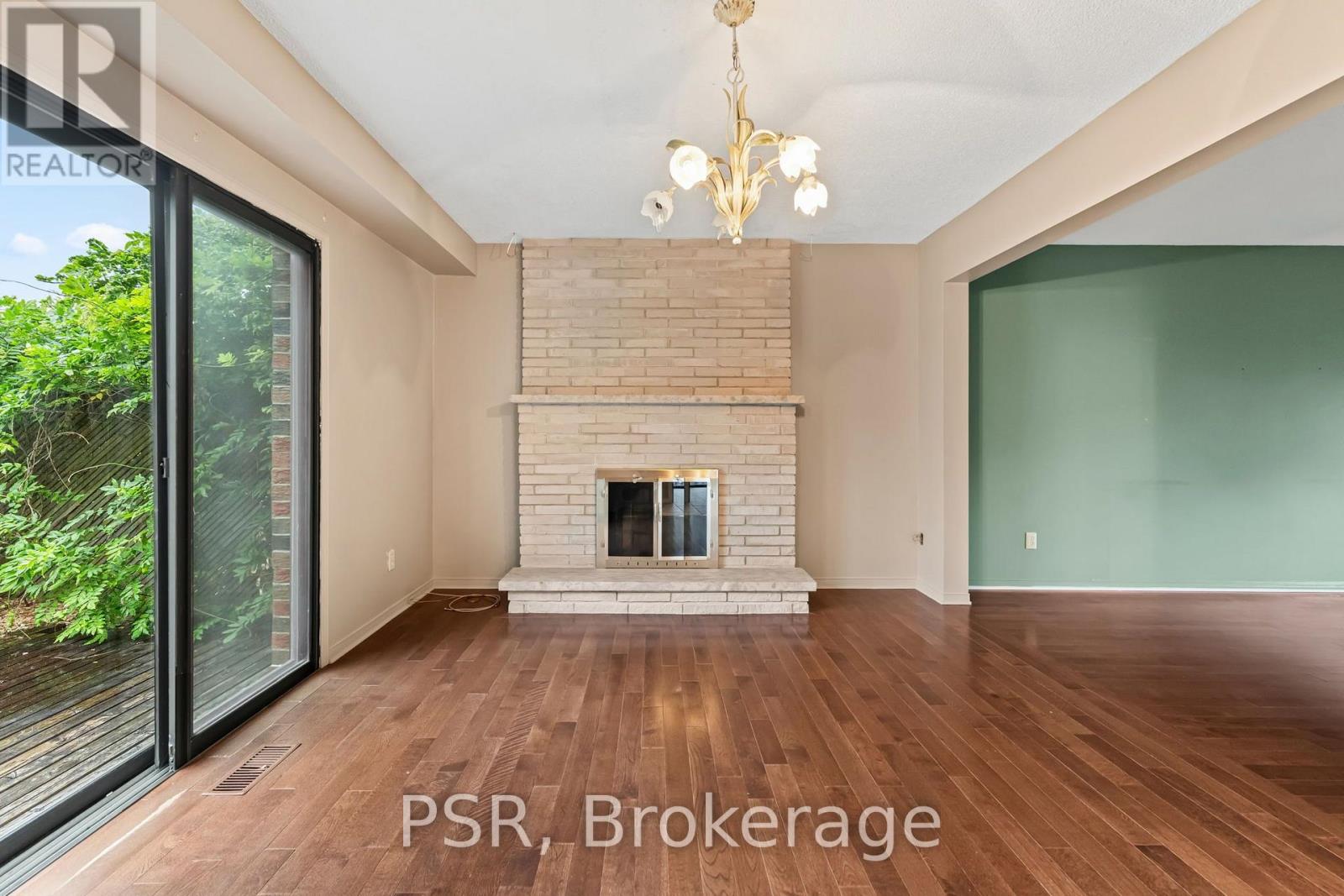 6 Lippincott Court, Richmond Hill, Ontario  L4C 7M5 - Photo 17 - N13658790