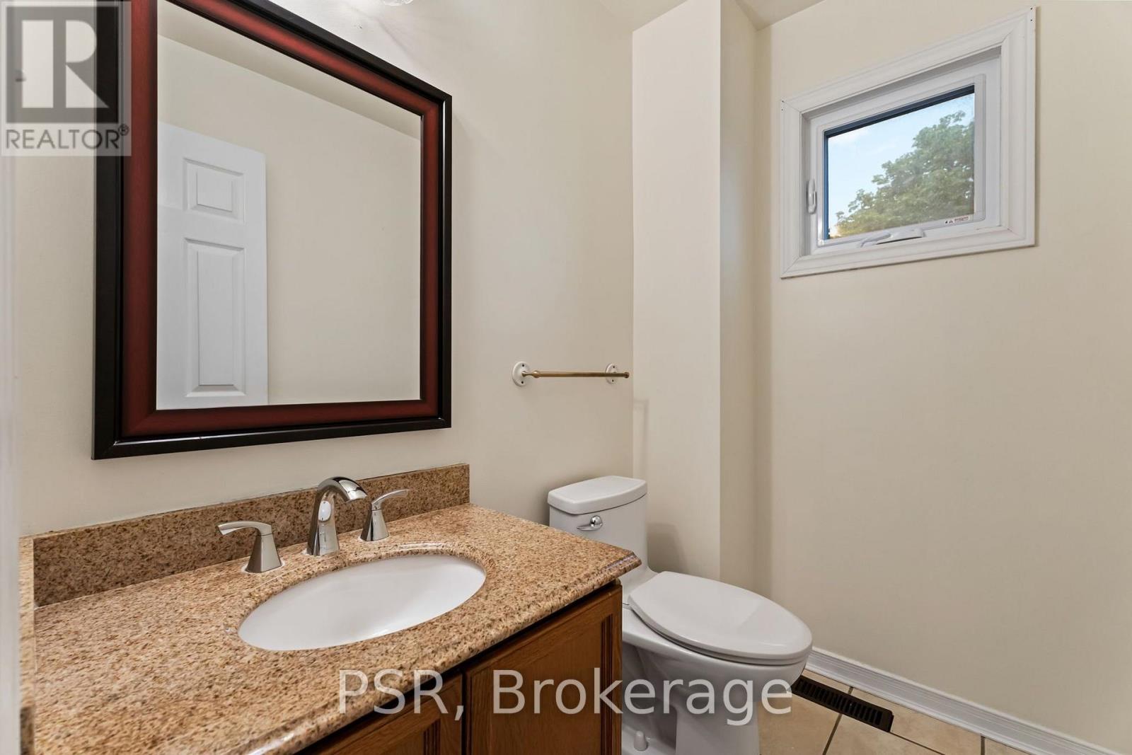 6 Lippincott Court, Richmond Hill, Ontario  L4C 7M5 - Photo 21 - N13658790