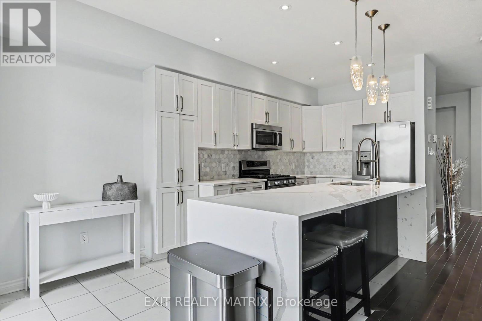 749 Morningstar Way, Ottawa, Ontario  K1W 0G6 - Photo 12 - X13609060